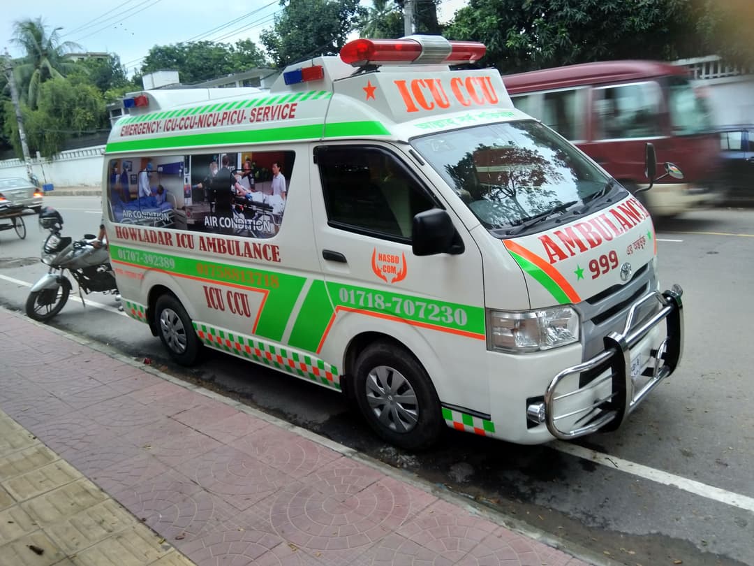 ICU Ambulance Service - Professional emergency medical transport Service